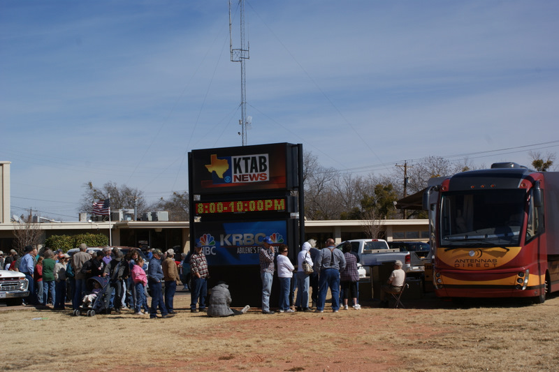 Results image of line at KTAB News for antennas