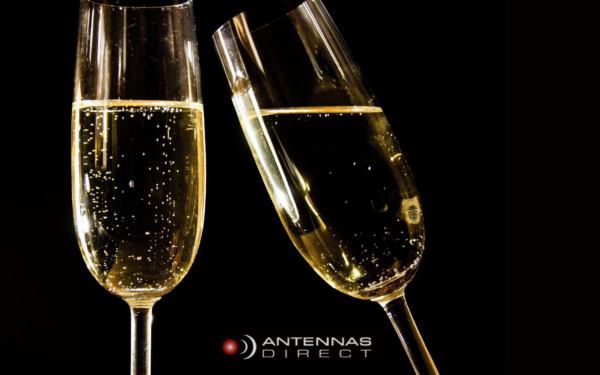 Antennas Direct New Year's Eve TV Specials, 2 champagne glasses